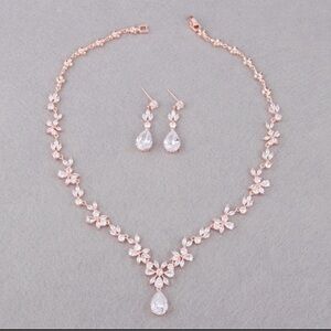 Rose gold - necklace & earring set